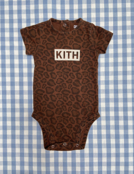 Body KITH 6 mesi €24+ss