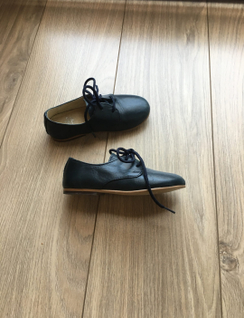 Tocotò unisex taglia ,25, ma vestono molto meno (23-24) 30 euro +ss