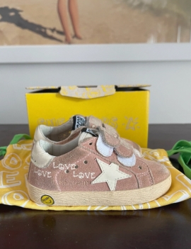 Sneaker Golden Goose numero 20. Euro 130+s.s.