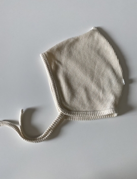 Cuffietta Peekaboo 3 mesi €10
